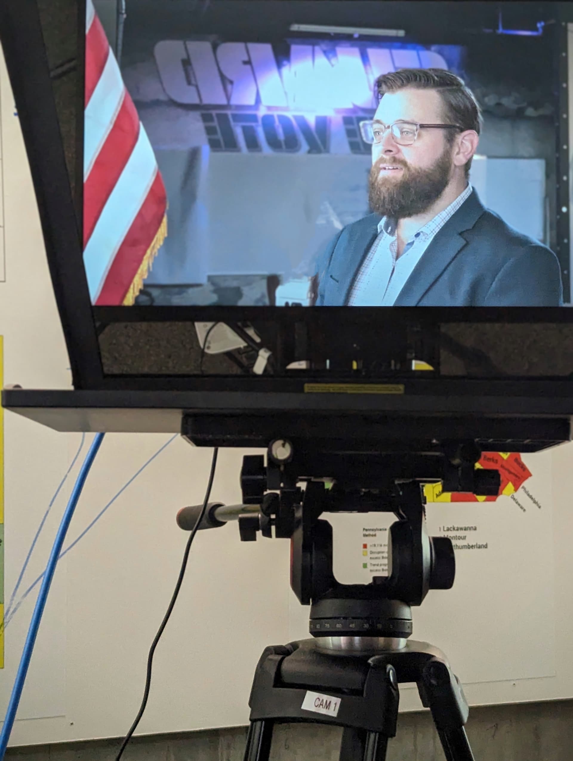 Josh Elmore teaching on camera